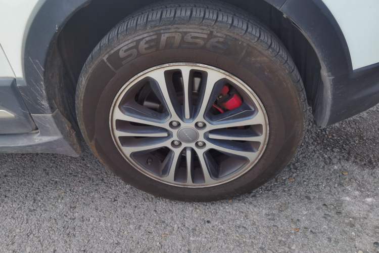 Used Haval H1 2015 1.5L AMT Luxury Model