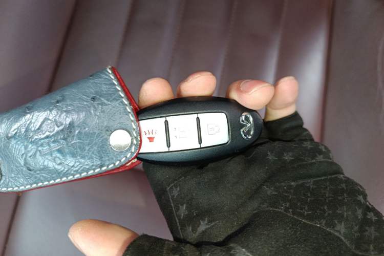 Used Infiniti QX50 2015 2.5L Enjoyment Edition