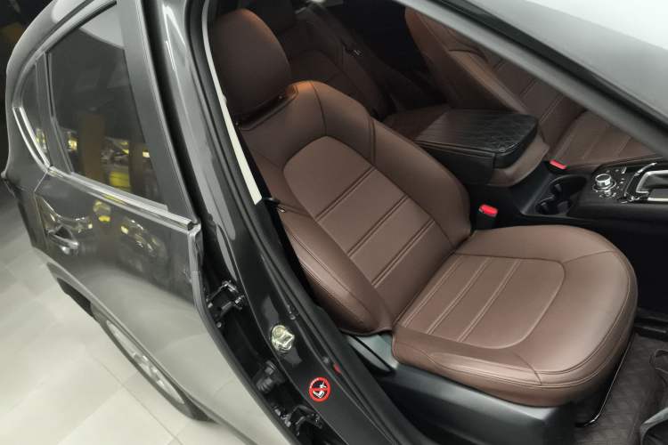 Used Mazda CX-5 2024 2.0L Automatic Two-Wheel Drive ZhiShang Version
