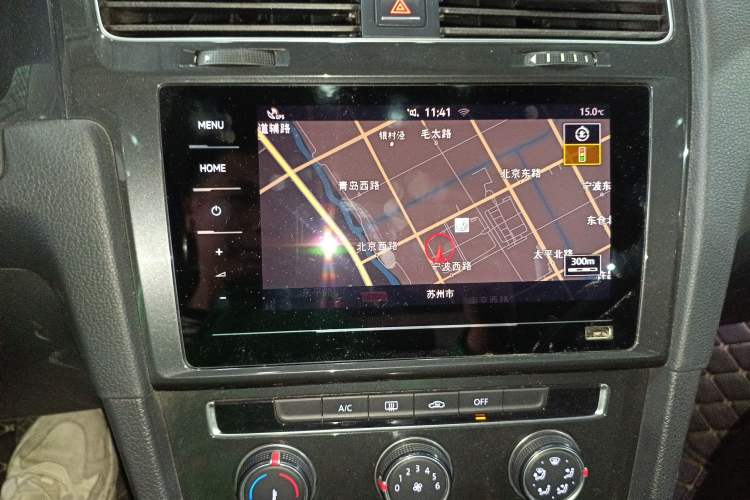 Used Volkswagen Golf 2020 Zhiai Edition 280TSI DSG Comfort Model Audio And AC Panel