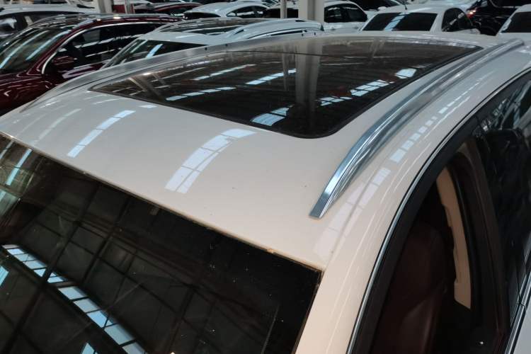 Used Buick Envision 2016 20T Two-Wheel-Drive Elite Model
