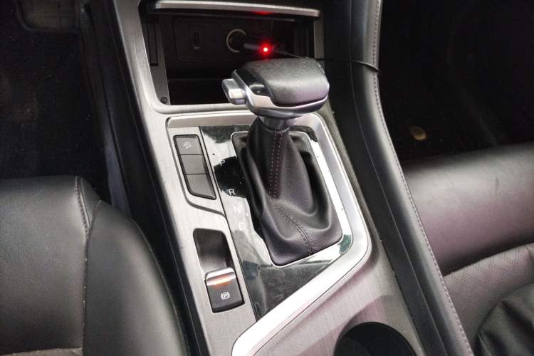 Used Changan CS55PLUS 2020 1.5T Automatic Colorful Model