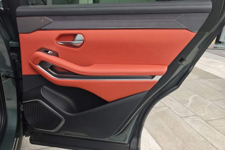 Used BYD Tang L 2025 EV 600KM All-Wheel-Drive LiDAR Flagship Model