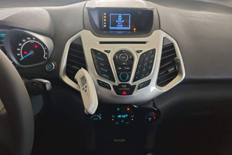 Used Ford EcoSport 2013 1.0L GTDi Manual Luxury Model Audio And AC Panel