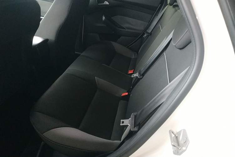 Used Ford Focus 2012 Hatchback 1.6L Automatic Comfort Model
