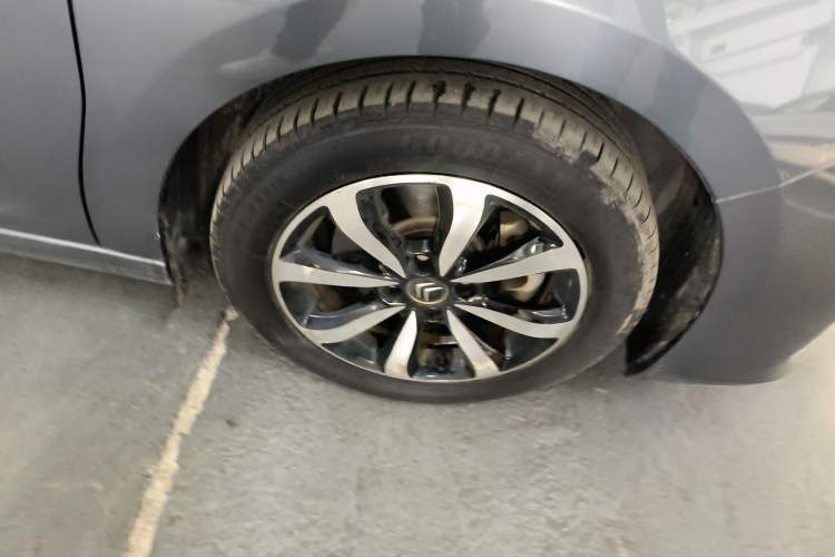 Used Citroen C4 Sega 2016 1.6L Automatic Luxury Model Exterior 5