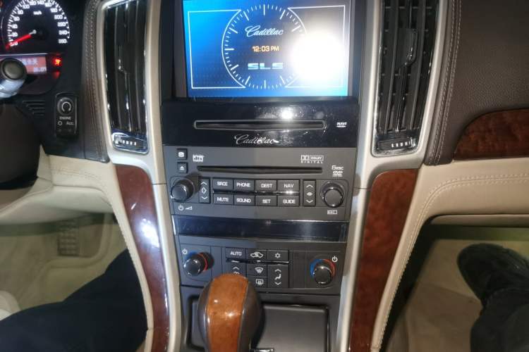 Used Cadillac SLS Seville 2007 2.8 Elite Edition Audio And AC Panel