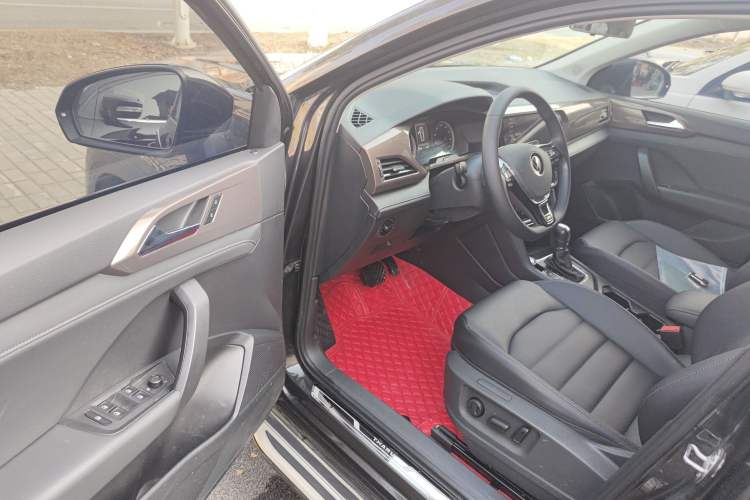 Used Volkswagen Tharu 2021 280TSI Two-Wheel-Drive Luxury Plus Edition