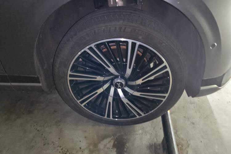 Used XPeng G9 2022 650 Performance Edition Pro
