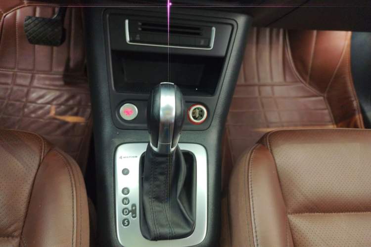 Used Volkswagen Tiguan 2015 2.0 TSI Automatic All-Wheel Drive Luxury Edition