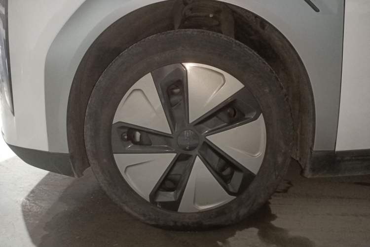 Used AION Y 2023 Plus 510 Enjoy Edition