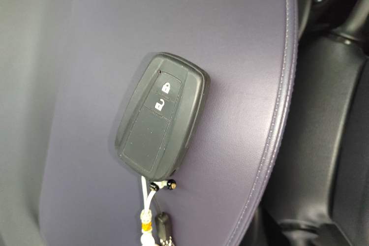 Used Toyota C-HR 2018 2.0L Leading Edition China VI