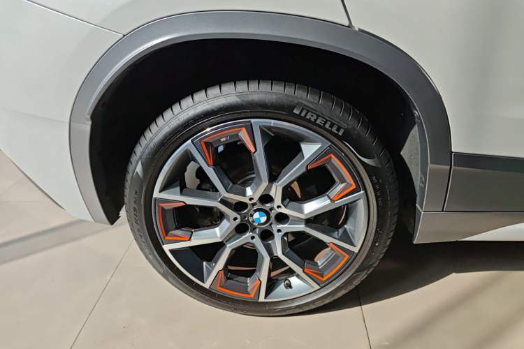 Used BMW X2 2021 Restyled sDrive25i M Sport Package Right Rear Wheel Hub