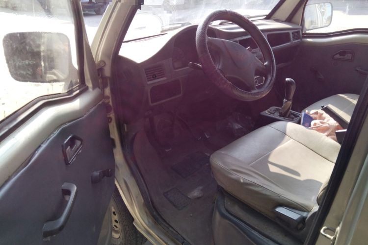 Used Wuling Zhiguang 2013 1.0L Practical Version