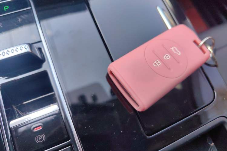 Used EXEED Lingyun 2021 290T Two-Wheel Drive Star-Style Version Vehicle Key