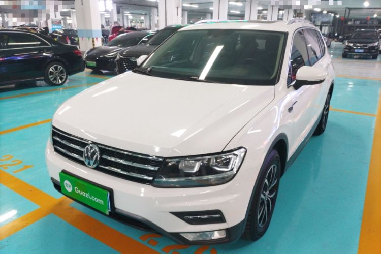 Used Volkswagen Tiguan L 2017 330TSI Automatic Two-Wheel Drive Luxury Edition