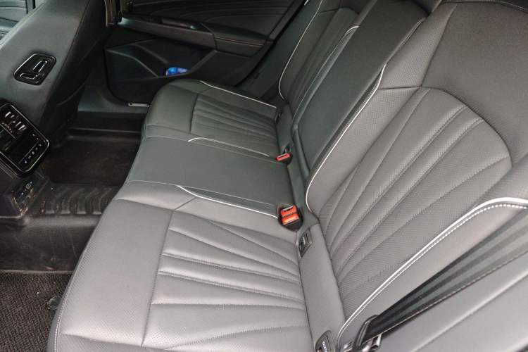 Used Volkswagen Passat 2024 380TSI Starry Dragon Deluxe Edition Left Rear Seat