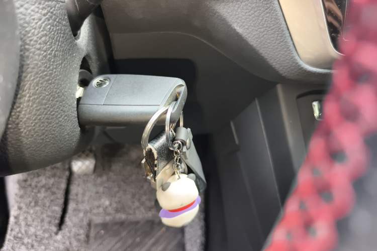 Used Volkswagen Touran 2016 Volkswagen Touran L 280TSI Manual Trend Edition
