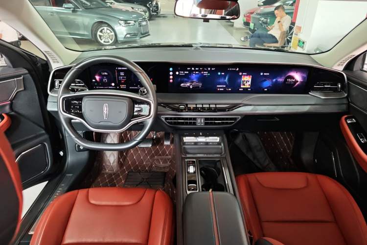 Used Lincoln Z 2024 2.0T Prestige Edition Center Console