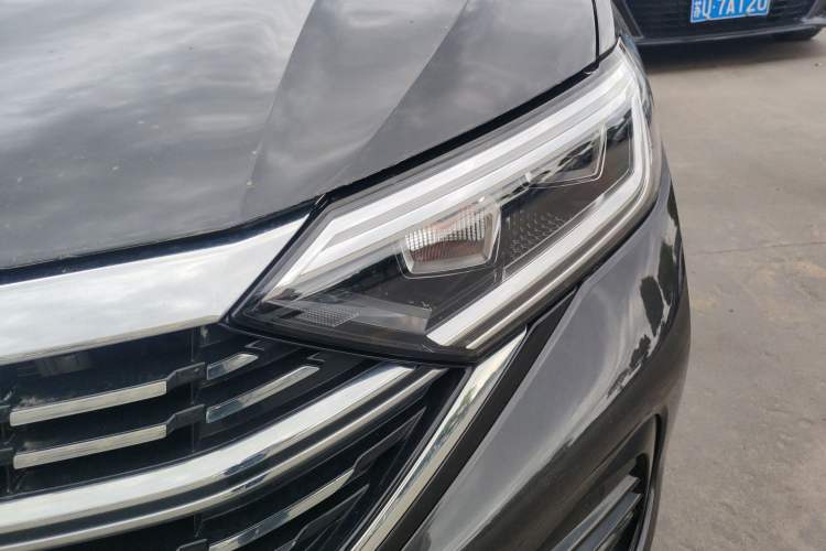 Used Volkswagen Sagitar 2025 300TSI DSG Excellence Edition Left Front Headlight