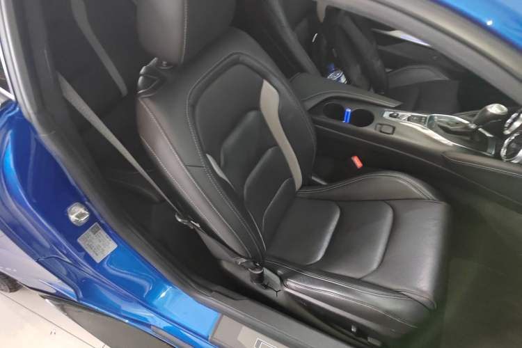 Used Chevrolet Camaro 2017 2.0T RS