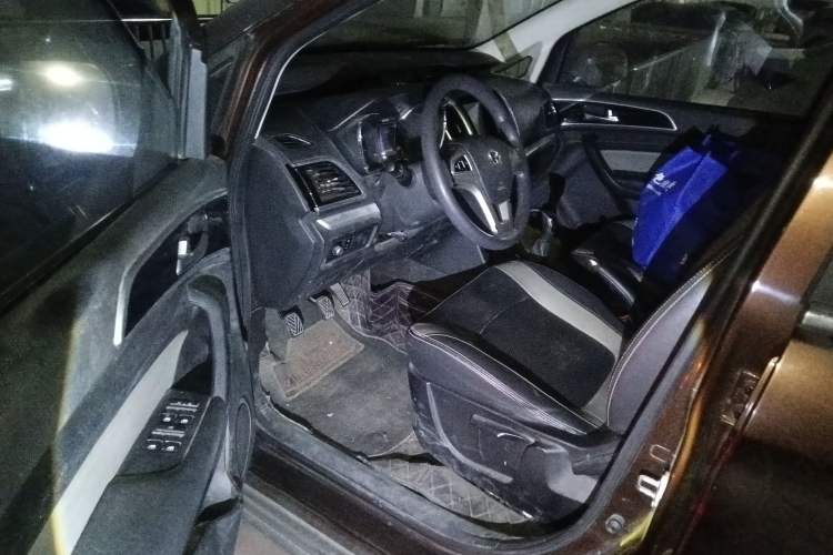 Used HYOSOW H3 2016 H3F 1.5L Manual Luxury Model
