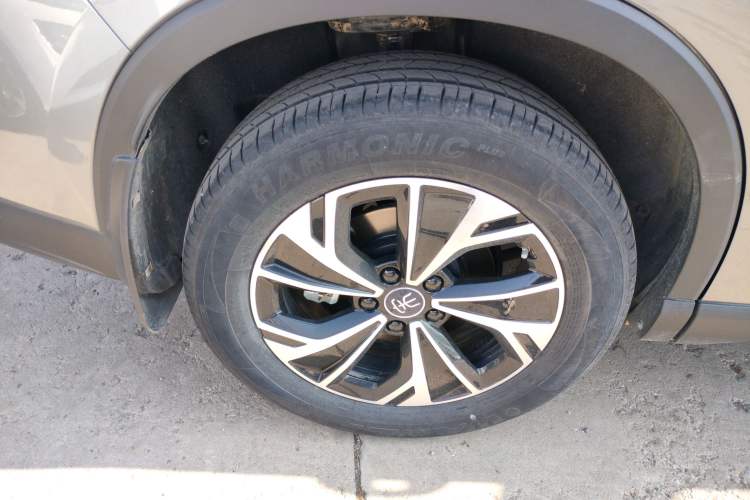 Used BYD Song Pro New Energy 2025 Second-Generation DM-i 75KM Leading Edition Right Rear Wheel Hub