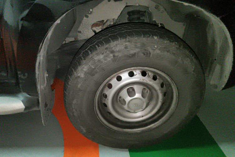 Used Isuzu JLM 2018 2.8T Classic Edition Two-Wheel Drive Progressive Version JE493ZLQ5F
