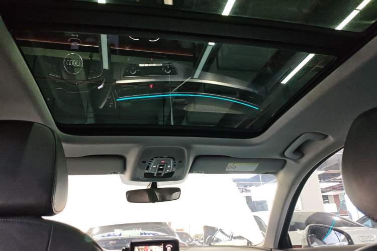 Used Audi A4L 2019 40 TFSI Fashion Version China V