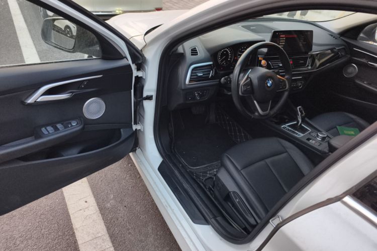 Used BMW 1 Series 2022 120i M Sport Edition Driver Seat