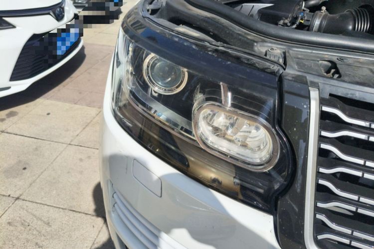 Used Land Rover Range 2014 3.0 SC V6 Vogue Right Front Headlight