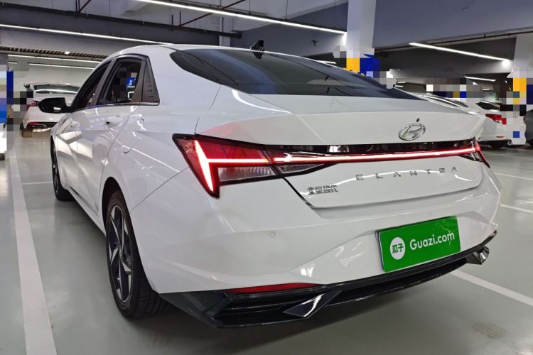 Used Hyundai Elantra 2022 1.5L CVT LUX Prestige Edition