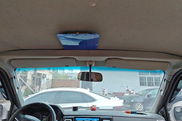 Used Jinbei Hiace King 2021 2.0L City Transport King Series Express Model Standard Top 6-Seater 1TZS Headliner