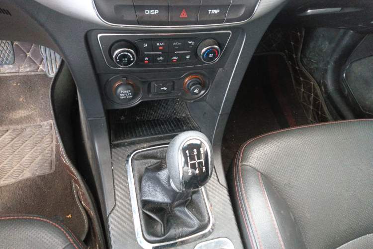 Used Geely Auto Vision 2017 1.5L Manual Happiness Edition Gear Lever