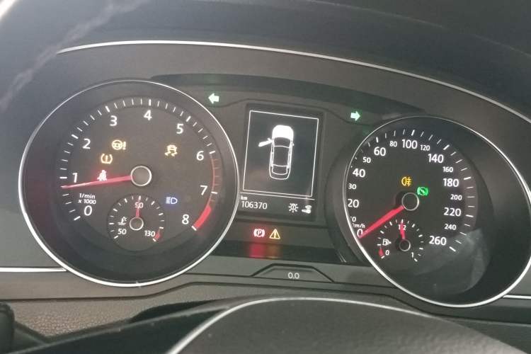 Used Volkswagen Magotan 2018 280TSI DSG Comfort Model Instrument Cluster