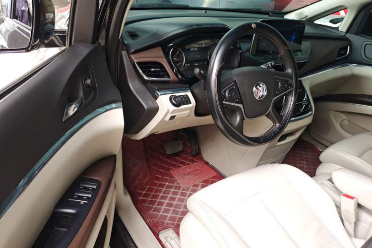 Used Buick GL8 2021 Land Cruiser Executive Class 652T Luxury Model Driver Seat