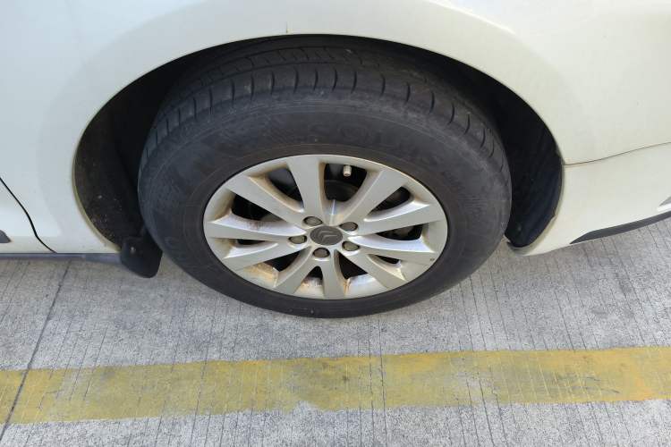 Used Citroen C5 2014 2.0L Automatic Zunyue Model