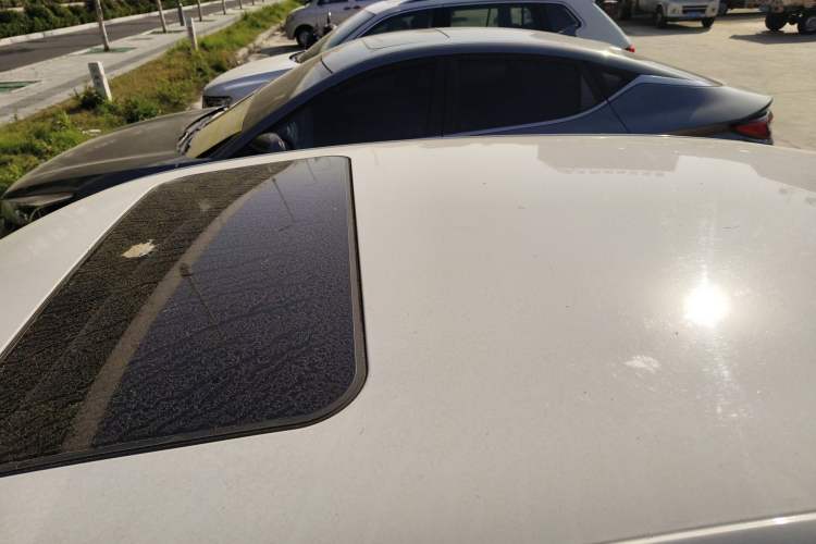 Used Volkswagen Polo 2016 1.6L Automatic Comfort Model