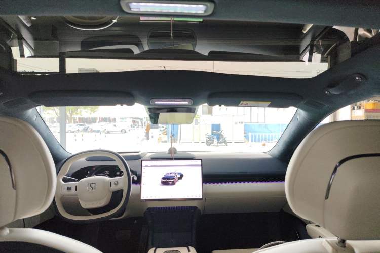 Used Zeekr 007 2024 Rear-Drive Version 100 kWh
