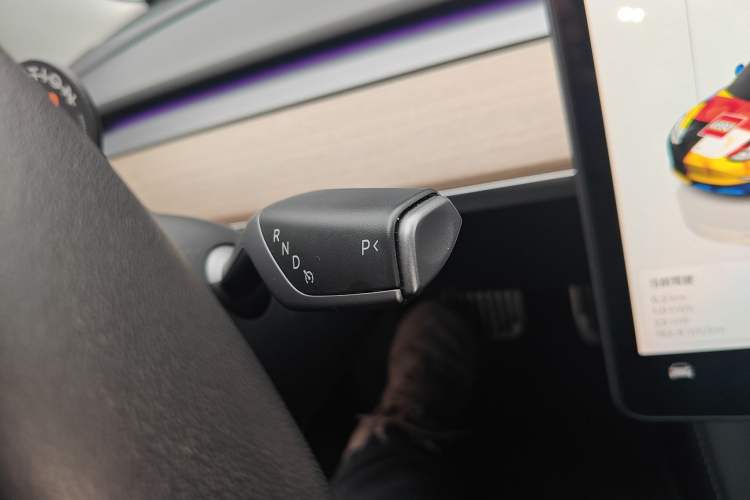 Used Tesla Model 3 2022 Rear-Wheel-Drive Version
