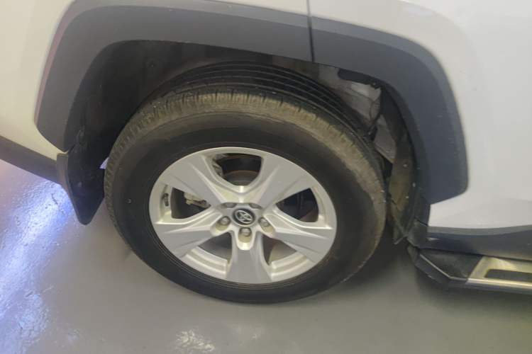 Used Toyota RAV4 2023 2.0L CVT Two-Wheel Drive Urban Edition