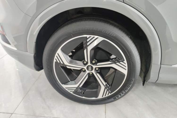 Used Audi Q4 e-tron 2024 40 e-tron Boundary Edition