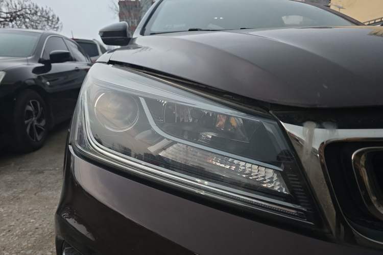 Used Geely Auto Emgrand 2018 1.5L CVT Upward Connect Edition
