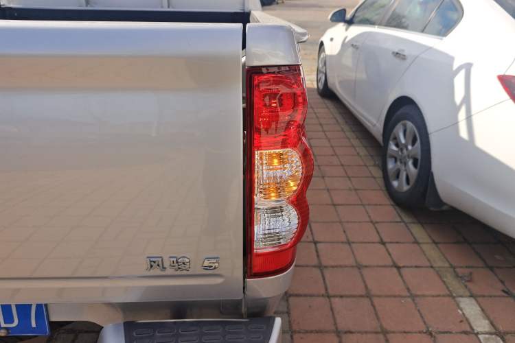 Used Great Wall Wingle 5 2023 2.0T Diesel Two-Wheel Drive Advanced Big Double