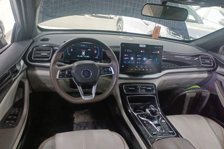 Used BYD Qin PLUS 2023 Champion Edition DM-i 120KM Beyond Model
