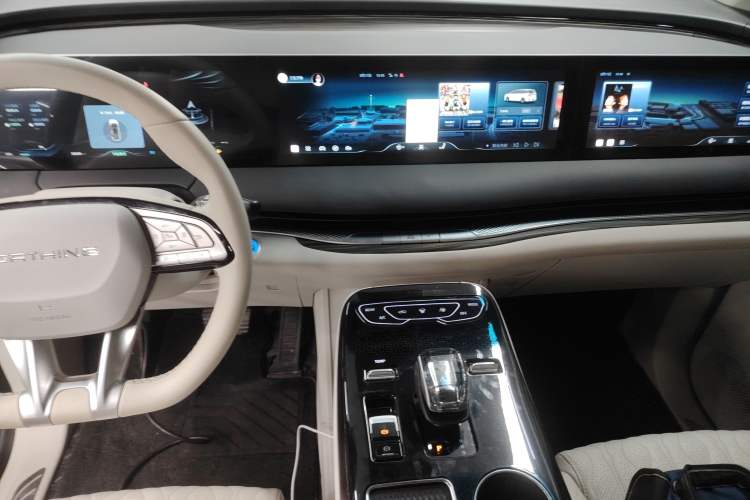 Used FORTHING Xinghai V9 2024 1.5TD 200km Qingyunti Series Premium Version