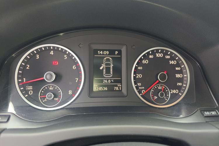 Used Volkswagen Tiguan 2012 1.8TSI Automatic Two-Wheel Drive Urban Edition Instrument Cluster