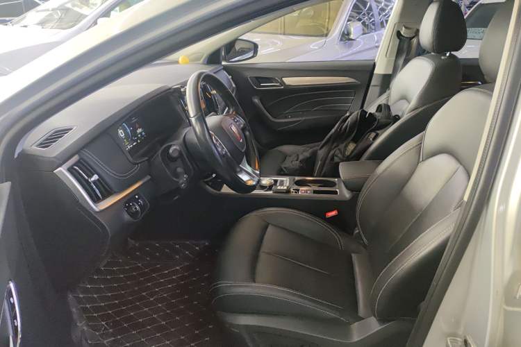 Used Roewe i6 New Energy 2017 45T Hybrid Connect & Smart Enjoyment Edition Left Front Seat