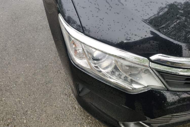 Used Toyota Camry 2015 2.0G Premier Edition Right Front Headlight