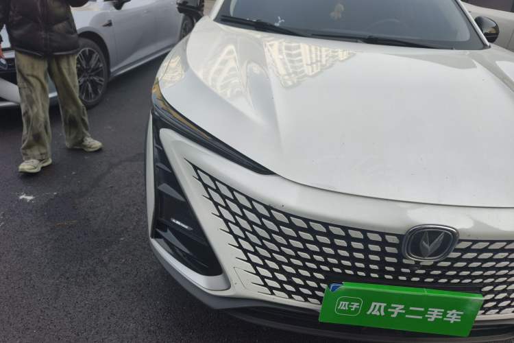 Used CHANGAN UNI-T 2020 1.5T Prestige Version